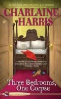 Three Bedrooms, One Corpse (Paperback)