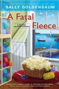 A Fatal Fleece: A Seaside Knitters Mystery (Paperback)