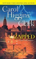 Zapped: A Regan Reilly Mystery (Paperback)