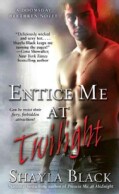 Entice Me at Twilight (Paperback)