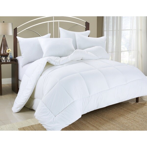 Ultra Soft and Plush Microfiber Down Alternative Comforter