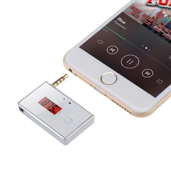 Patuoxun Wireless 3.5mm In-car FM Transmitter for iPhone 4/ 4S/ 5/ 5S/ 6, iPod Touch, Samsung Galaxy 4/ S5, Note 2/ 3/ 4