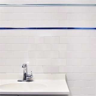 SomerTile 3 x 6-inch Malda Subway Glossy White Ceramic Wall Tile (Case of 136)