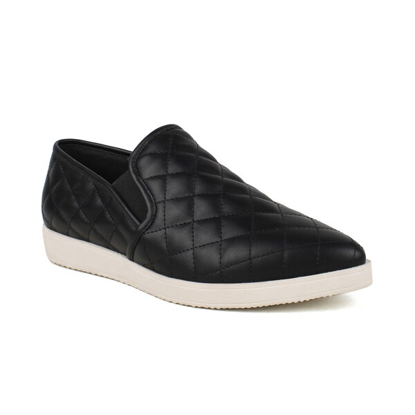 Fahrenheit Women's Pointy-toe Women's Quilted Sneakers