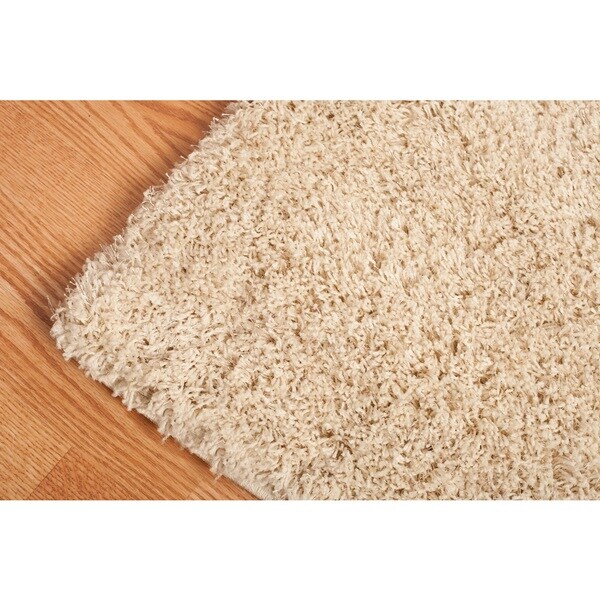 Motif Designs Soft Plush Cream Colored Solid Shag Rug (4' X 6