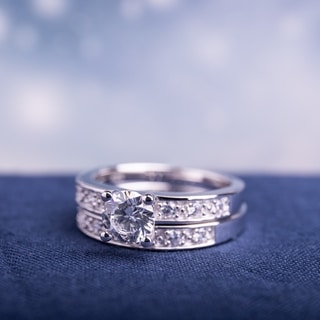 Ring for wedding picture