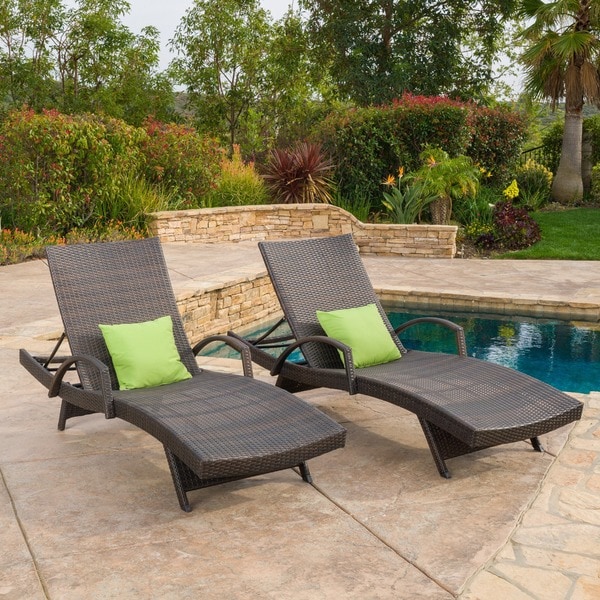 Christopher Knight Home Toscana Outdoor Wicker Armed Chaise Lounge