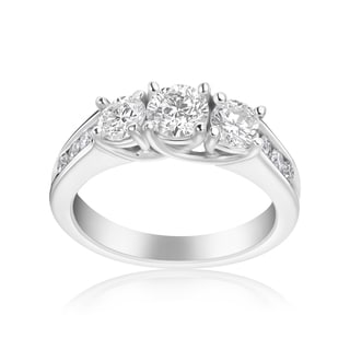 Andrew Charles 14k White Gold 1 1/2ct TDW 3-stone Diamond Ring (H-I, SI2-I1)