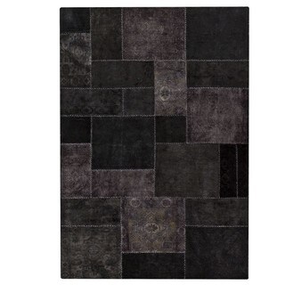 Indian Hand-knotted Renaissance Black Rug (6'6 x 9'6)