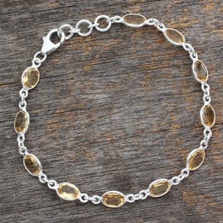 Handcrafted Sterling Silver 'Romantic Yellow' Citrine Bracelet (India)