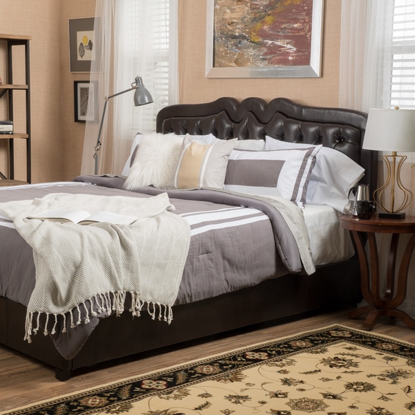 Christopher Knight Home Selby Bonded Leather Queen Bed Set