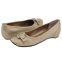 Vaneli Inder Platino Pearl Nappa Flats