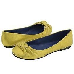 Steve Madden Crunchh Yellow Suede Flats - Overstockâ„¢ Shopping ...