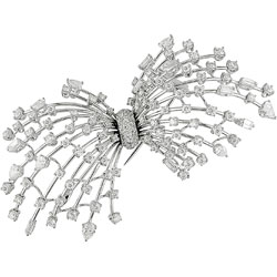 18k White Gold 8 1/2ct TDW Diamond Brooch
