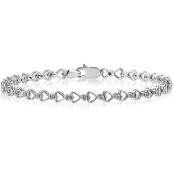 10k White Gold 1/6ct TDW Diamond Heart Link Bracelet (I-J, I1-I2)
