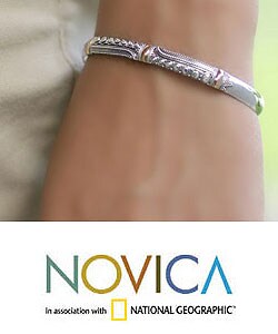 'Gladiola' Bracelet (Indonesia)