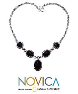 Sterling Silver 'Perfection' Onyx Necklace (Indonesia)
