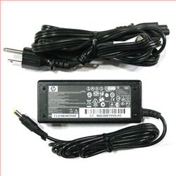 HP 381090-001 65-watt Laptop Power Adapter