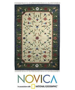 Indo 'Floral Minuet' Wool Rug (4' x 6')