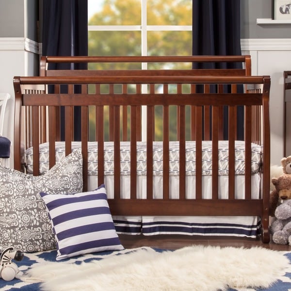 DaVinci Emily 4in1 Convertible Crib with Toddler Rail