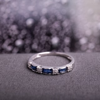 Miadora 10k White Gold Sapphire and 1/10ct TDW Diamond Ring (H-I, I1-I2)