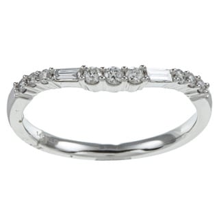 14k White Gold 1/4ct TDW Diamond Curved Wedding Band (G-H, I1)