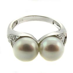 Sterling Silver Freshwater Pearl and White Topaz Ring (8-8.5 mm)