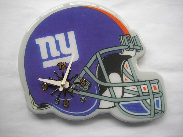 New York Giants Helmet Football-themed Collectible Wall Clock