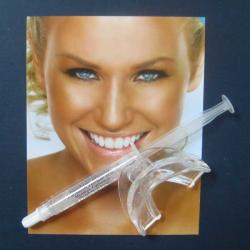 Maximum Teeth Whitening Tray and 35-percent Gel 