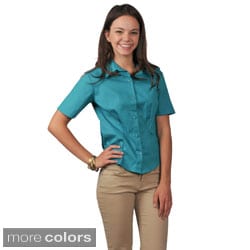 Journee Collection Women's 1/2-Sleeve Fitted Button-Front Blouse-Image