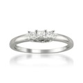 14k White Gold 1/4ct TDW Diamond 3-stone Ring (H-I, I1)