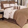 Fujita 12-piece White Traditional Floral Bed in a Bag with Sheet Set