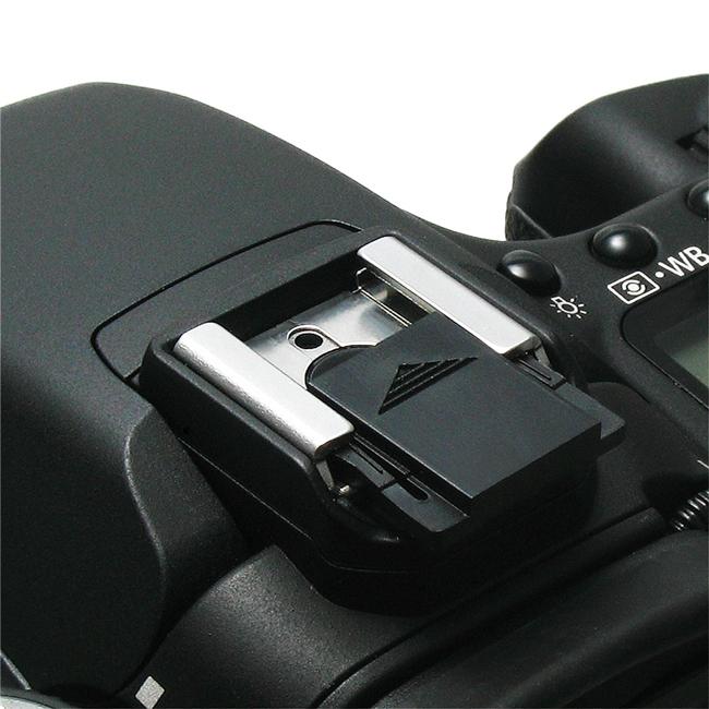 INSTEN Black Camera Flashlight Hot Shoe Cover