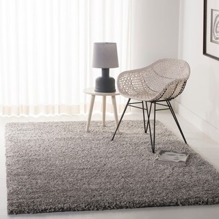 (^ ^)// Safavieh Cozy Solid Silver Shag Rug (5'3 x 7'6)