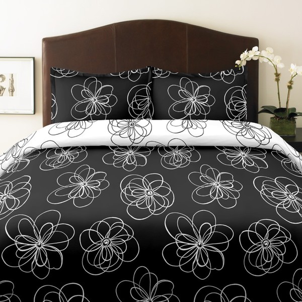 City Scene Luna Full/ Queen size 3 piece Duvet Cover Set