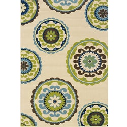 Low Price Ivory/ Green Outdoor Area Rug (6'7 x 9'6)