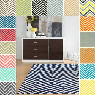 ( ._.) nuLOOM Handmade Alexa Chevron Wool Rug (5' x 8')