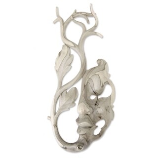 Low Price Handcrafted Hibiscus Wood 'Silent Woman' Mask (Indonesia)
