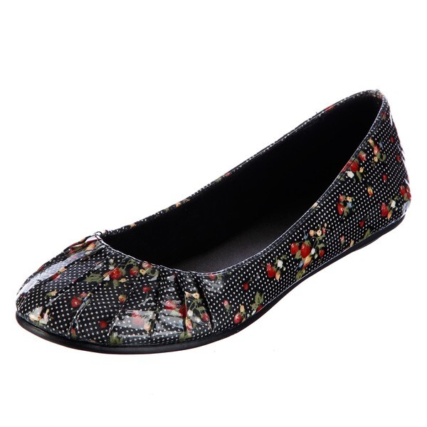 kenneth cole silver flats