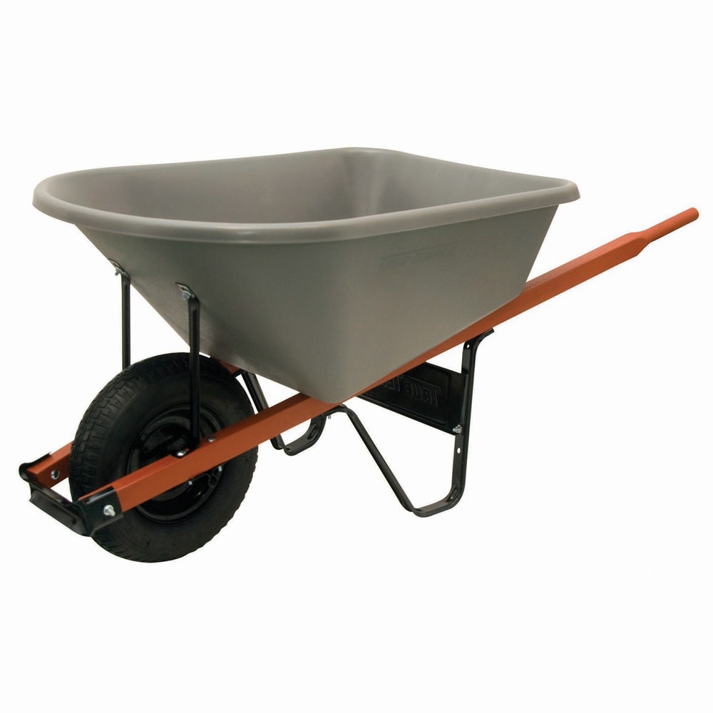 how many wheelbarrows in a cubic yard