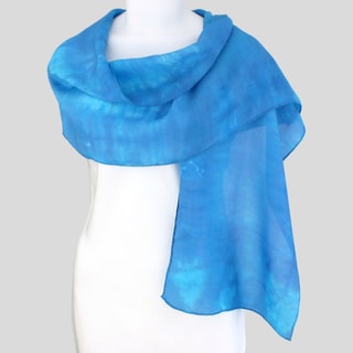 Gypsy River Riches Hand-dyed 'Blue Lagoon' Washable Silk Scarf