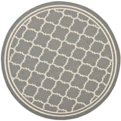 See Reviews Safavieh Poolside Anthracite/ Beige Indoor Outdoor Rug (6'7 Round)