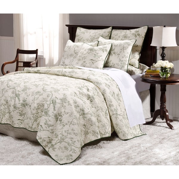 Lyon Toile Green Queen size Quilt Set