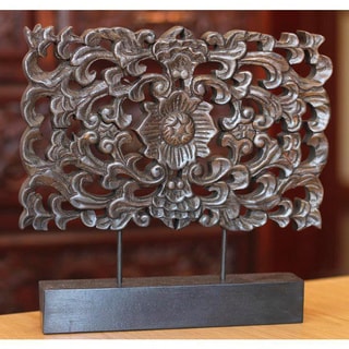[1] Rain Tree Wood Handcrafted 'Floral Magnificence' Sculpture (Thailand)