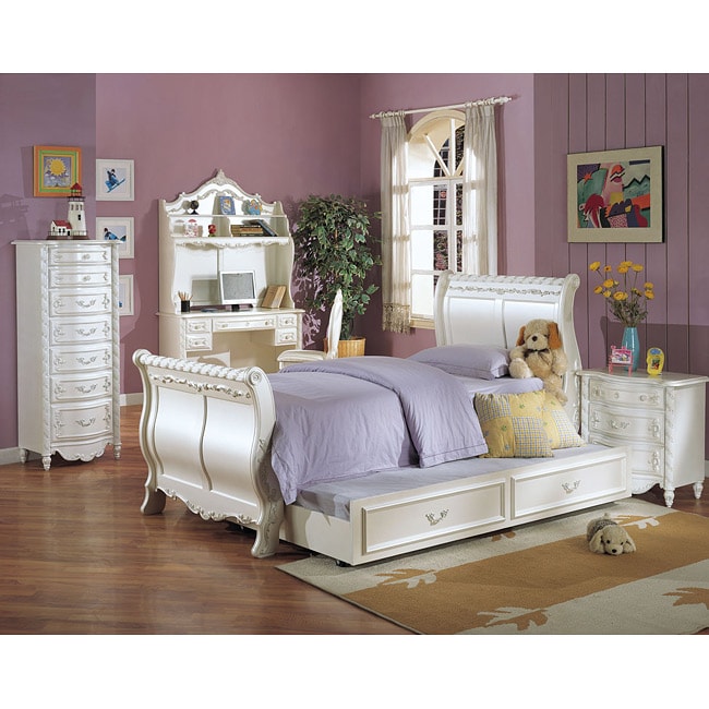 Pearl Collection Twin Sleigh Bed