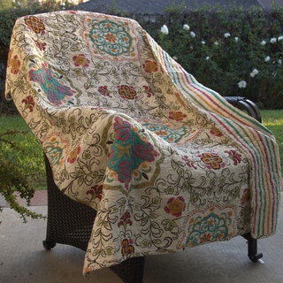 Greenland Home Fashions Esprit Art Deco Daisy-chain Print 100-percent Woven Cotton Quilted Throw