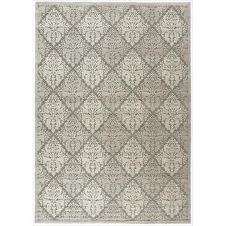 Graphic Illusions Silver Diamond Pattern Rug (7'9 x 10'10)