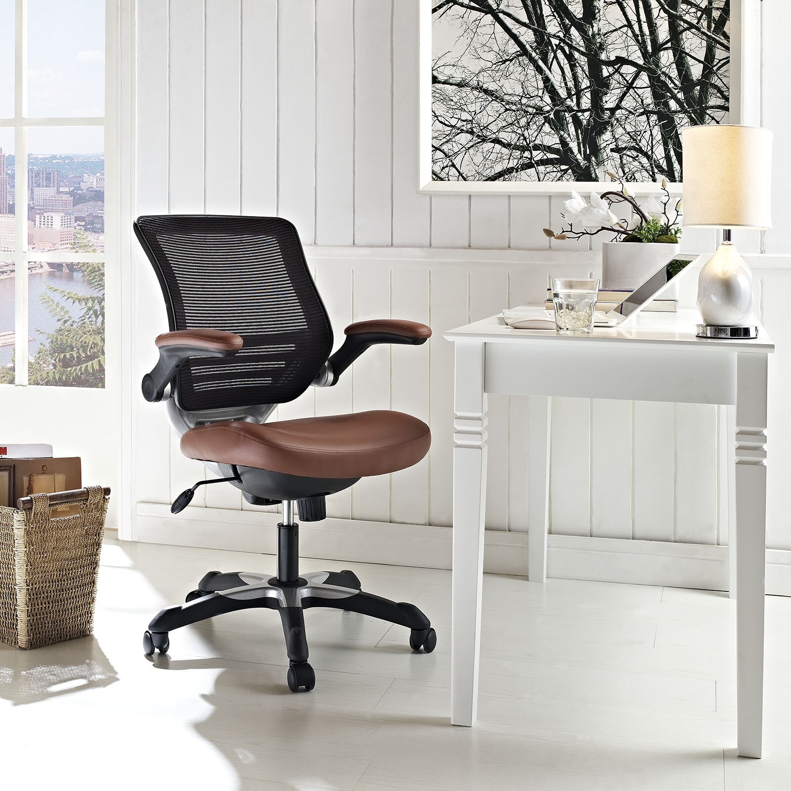 Expedition Mesh/ Black Leatherette Office Chair Today $154.99