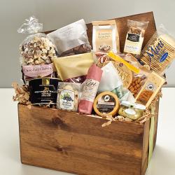 Creative Design Group Epicurean Gift Basket