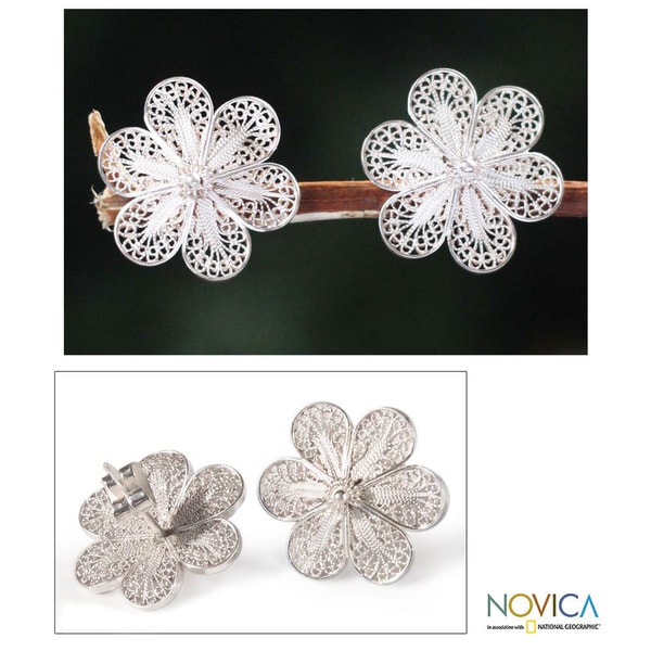 Silver Handmade 'Andean Daisies' Filigree Earrings Peru